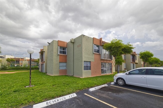 Building Photo - 9370 W Flagler St
