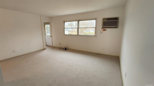 Building Photo - 3116 Eagle Ave