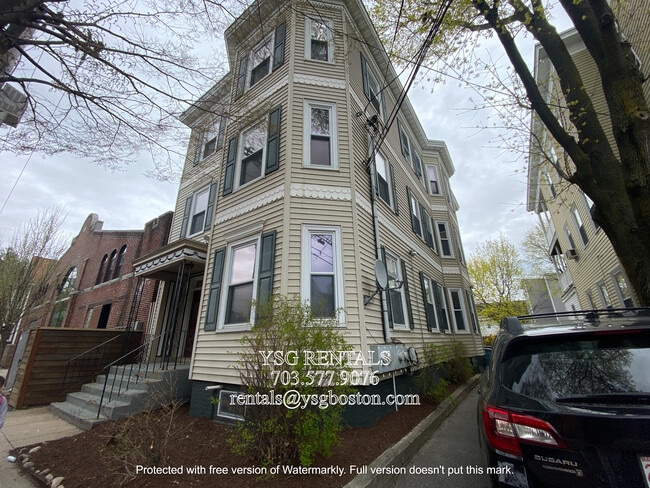 Building Photo - 98 Prospect St