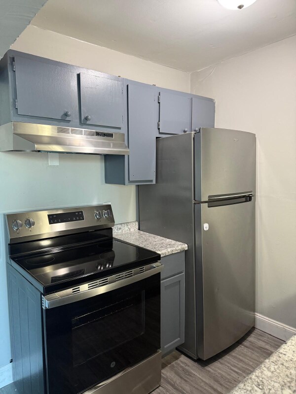 Building Photo - 18331 W Chicago