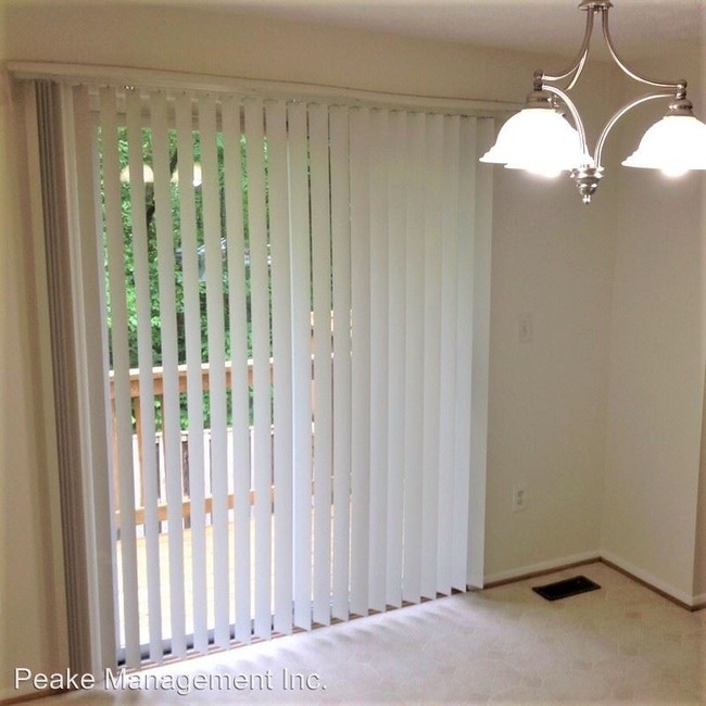 Building Photo - 3 br, 2.5 bath House - 7961 Tysons Oak Circle