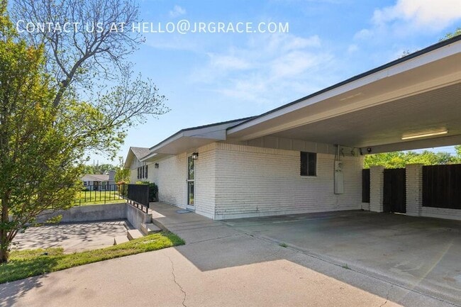 Foto del edificio - 1101 Rambler Dr