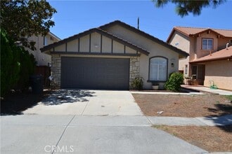 Building Photo - 2112 Alfalfadale Rd