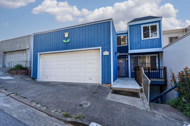 Photo - 1645 15th Avenue House
