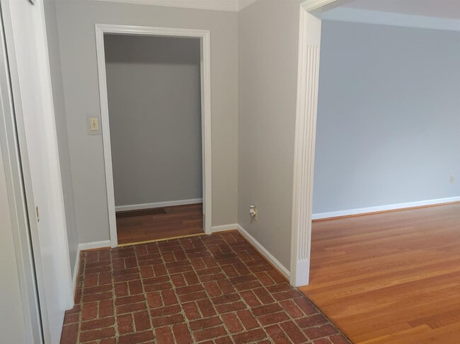 Building Photo - 3433 Keithshire Way