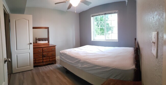 dormitorio - 500 Grandview Ct.