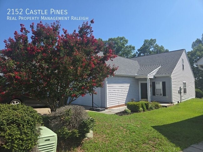 Building Photo - 2152 Castle Pines Dr