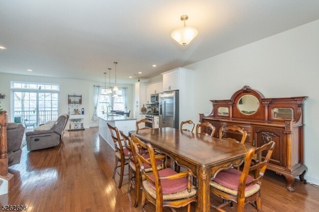 Foto del edificio - 5 White Aster Ct