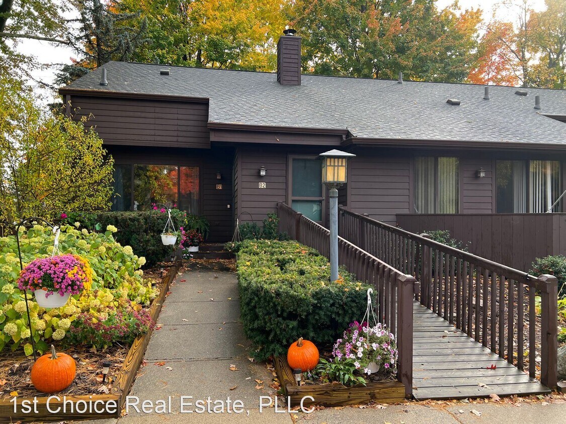 Primary Photo - 2 br, 1.5 bath House - 101 E. Jolly Rd Uni...