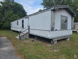 Building Photo - 472 Ruben Wells Rd