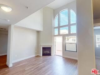 Foto del edificio - 1041 Glendon Ave