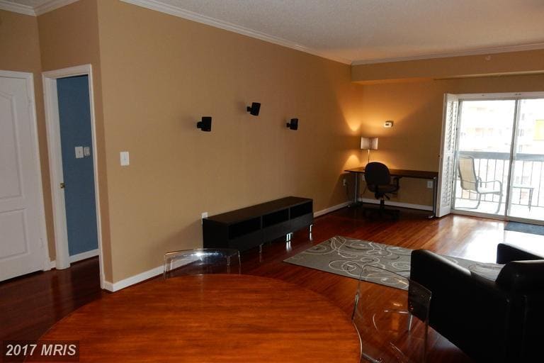 Living Room - 1211 S Eads St