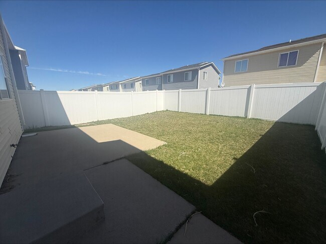 Foto del edificio - 3721 Miranda Ave