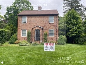 Building Photo - 36 Myra Rd