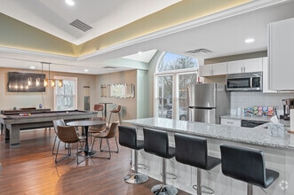 Spectacular Clubhouse - 860 East