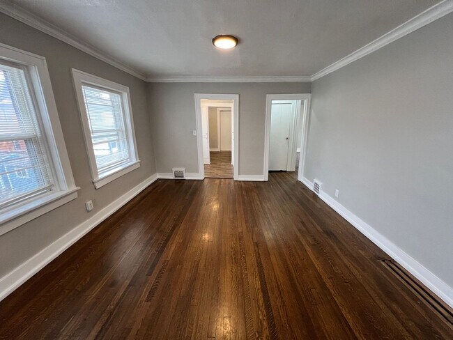 Foto del edificio - 2908 E 29th St