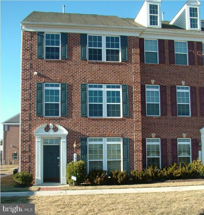 Foto principal - 1031 Ironwood Ln