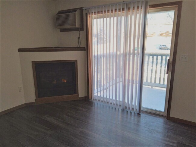 Building Photo - 952 Boston Way