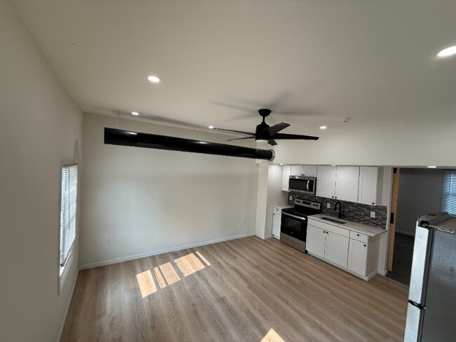 Foto del edificio - 205 N Furnace St