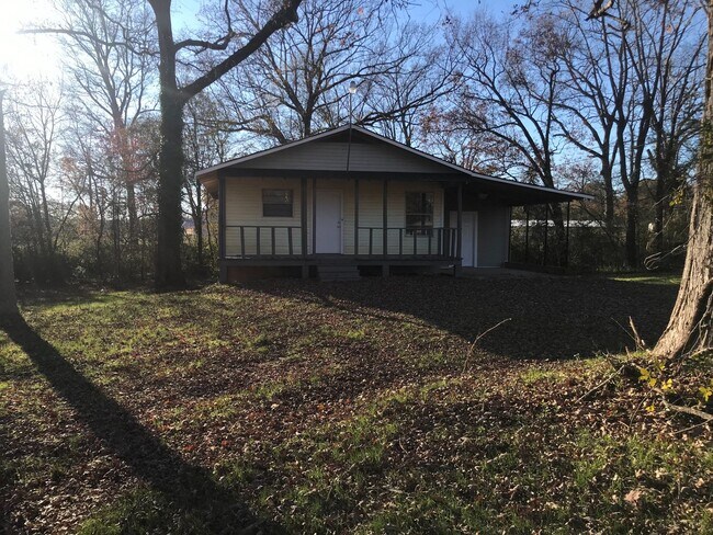 Foto del edificio - For Rent: Anderson Highway, Hartwell, GA -...