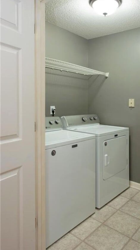 Building Photo - 524 Mill Pond Dr