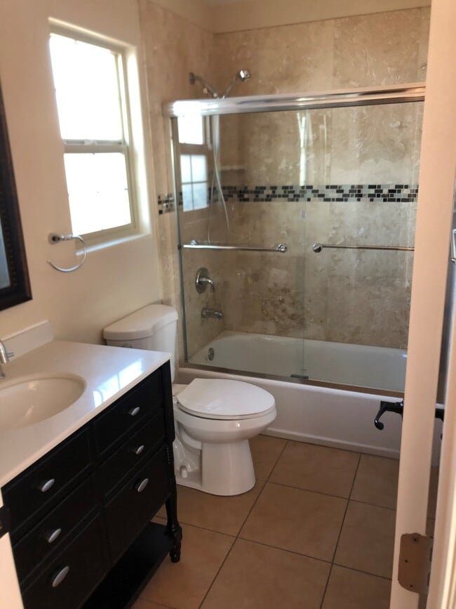 Bathroom - 381 Elkwood Ave