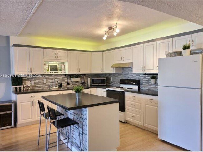 Foto del edificio - 2061 NW 47th Terrace