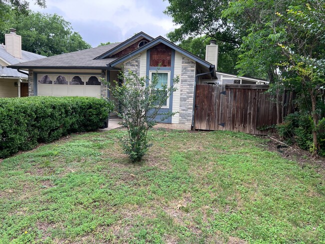 Building Photo - Stoneridge