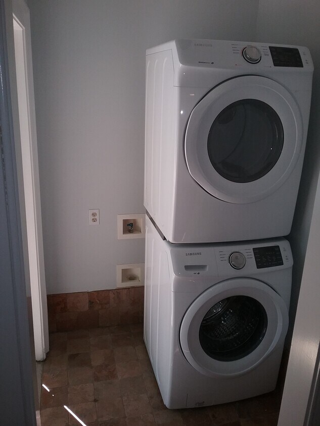 Brand new stack-able front load washer/dryer - 701 Rosalyn Dr