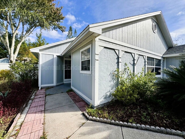 Photo - 153 Becky Thatcher Ct House