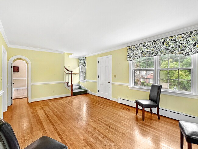 Sala de estar - 307 Indian Springs Rd