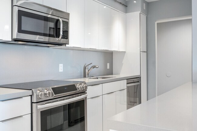 Foto del edificio - 1111 S Ocean Blvd