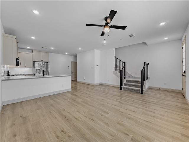 Foto del edificio - 4512 Tripp St