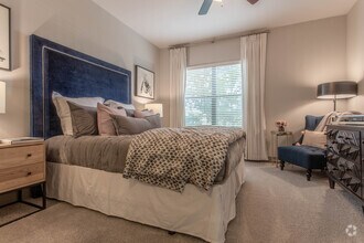 2 BR, 2 BA - 1097 SF - Arielle Spring Plaza