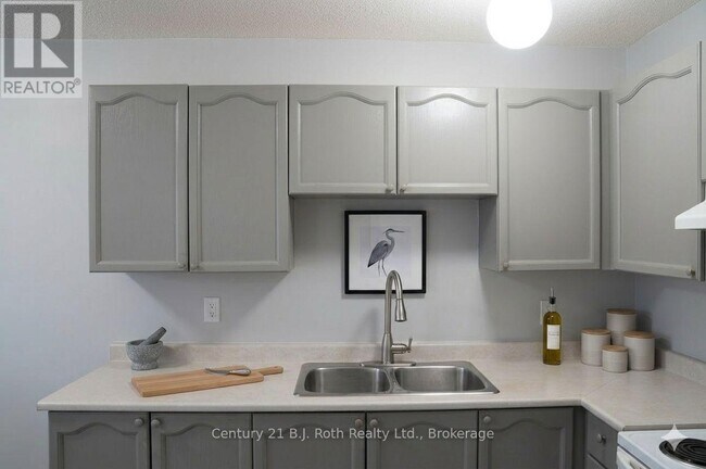 Photo du bâtiment - 219 Oxford St