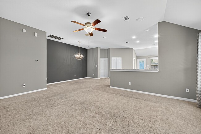 Building Photo - 18214 Almond Place Lane