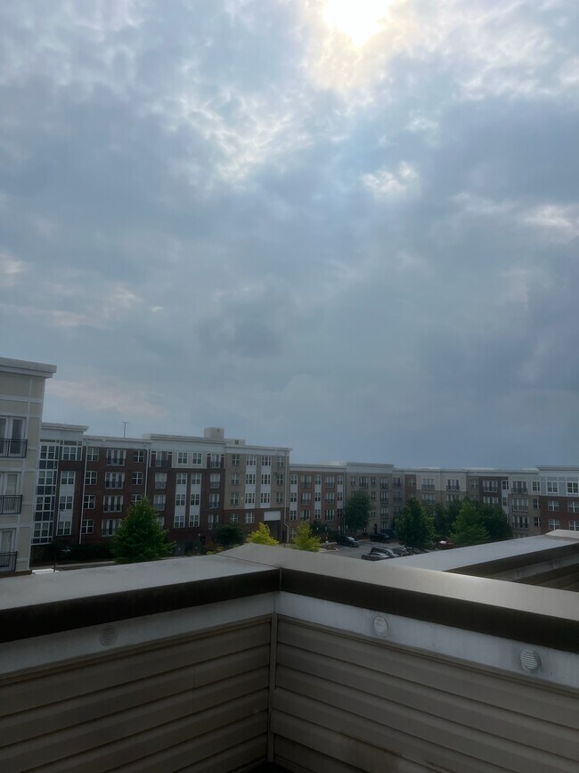 Foto del edificio - 7202 Brickyard Station Dr