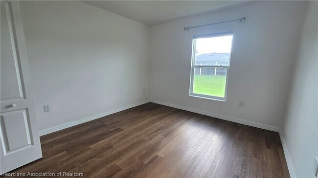Building Photo - 4720 San Lorenzo Dr