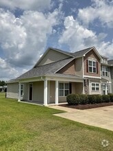 Building Photo - 180 Collinwood Dr