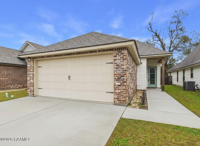 Foto del edificio - 212 Twin Meadow Ln