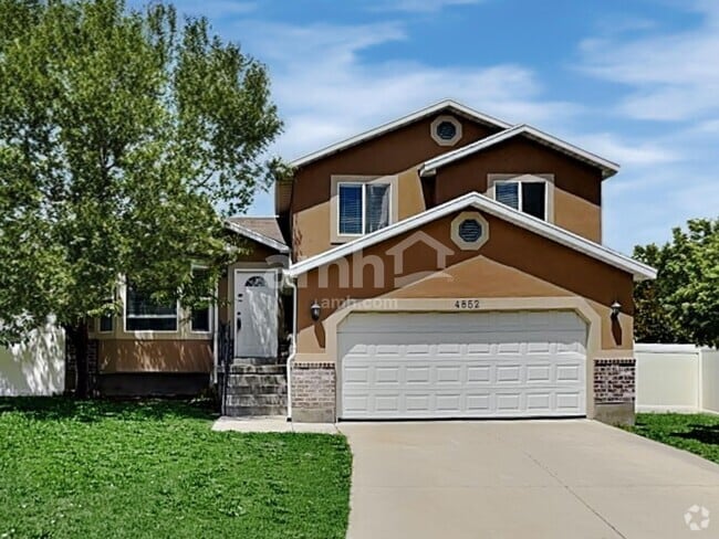 Building Photo - 4852 W Cold Springs Cir