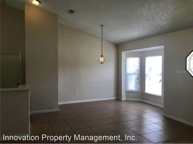 Building Photo - 3 br, 2 bath House - 256 Churchill Court
