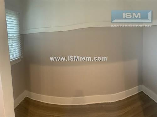 Foto del edificio - 5171 Marathon Limited Partnership