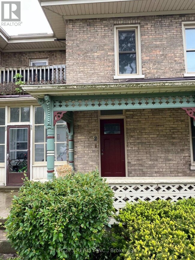Photo du bâtiment - 2 - 55-57 BROADWAY STREET