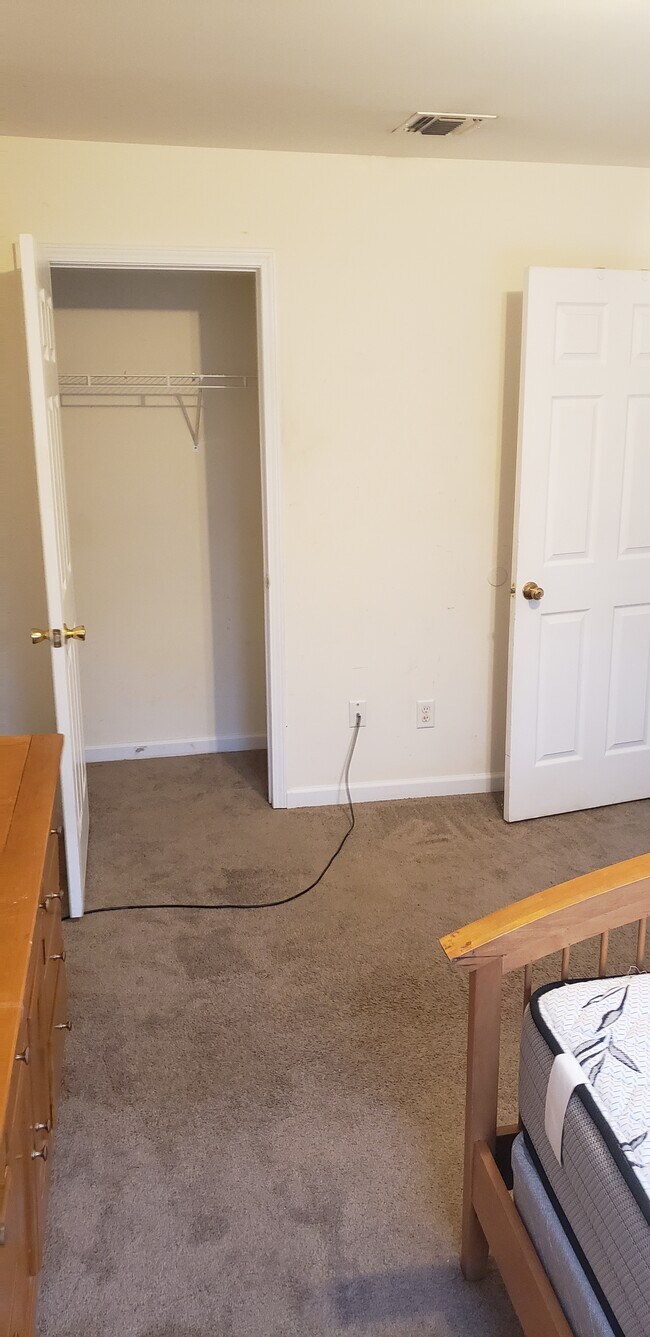 26 Horseshoe Way, Middletown, NY 10940 Townhome Rentals in Middletown