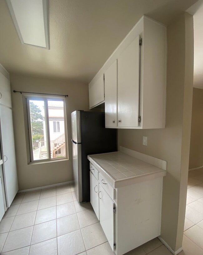 Building Photo - 4155 Mt Alifan Dr