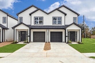 Building Photo - 6838 Westover St