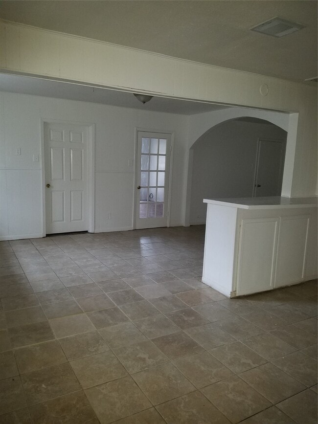Foto del edificio - 7630 Claiborne St