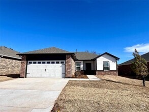 Building Photo - 12412 Bluford Ln