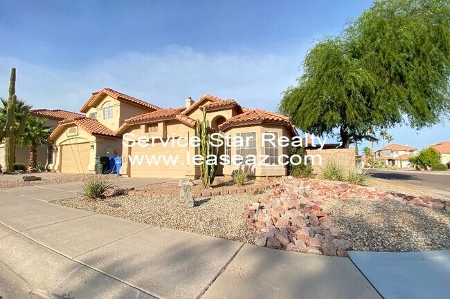 Building Photo - 15443 S 45th St